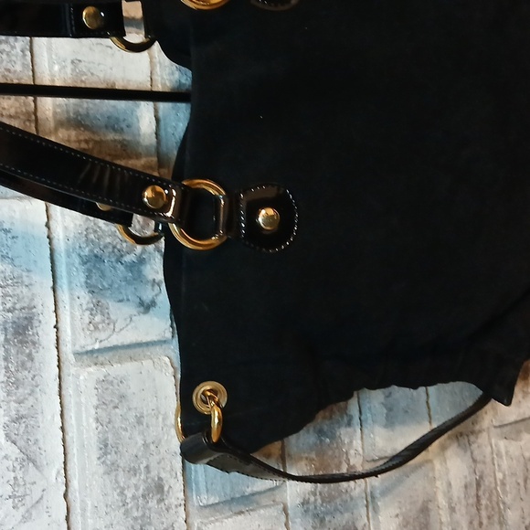 RED Valentino Garavani Suede & Leather Shoulder Bag w/ Bow Accent – Excellent - Picture 6 of 7